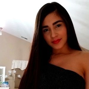 Meet your Posher, Ana m